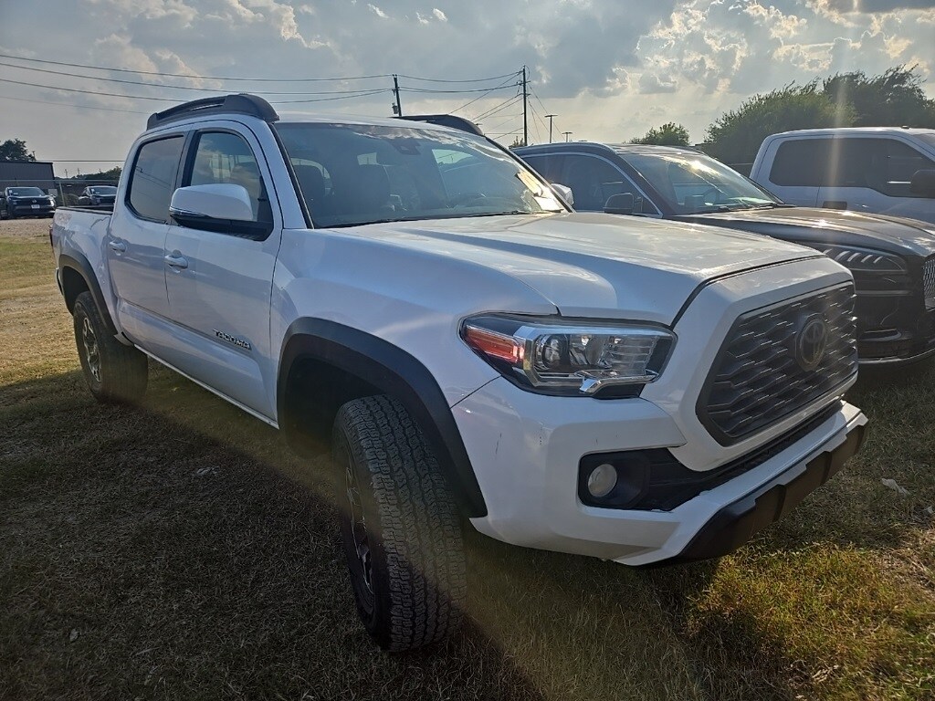 2022 Toyota Tacoma TRD SR V6 photo 4
