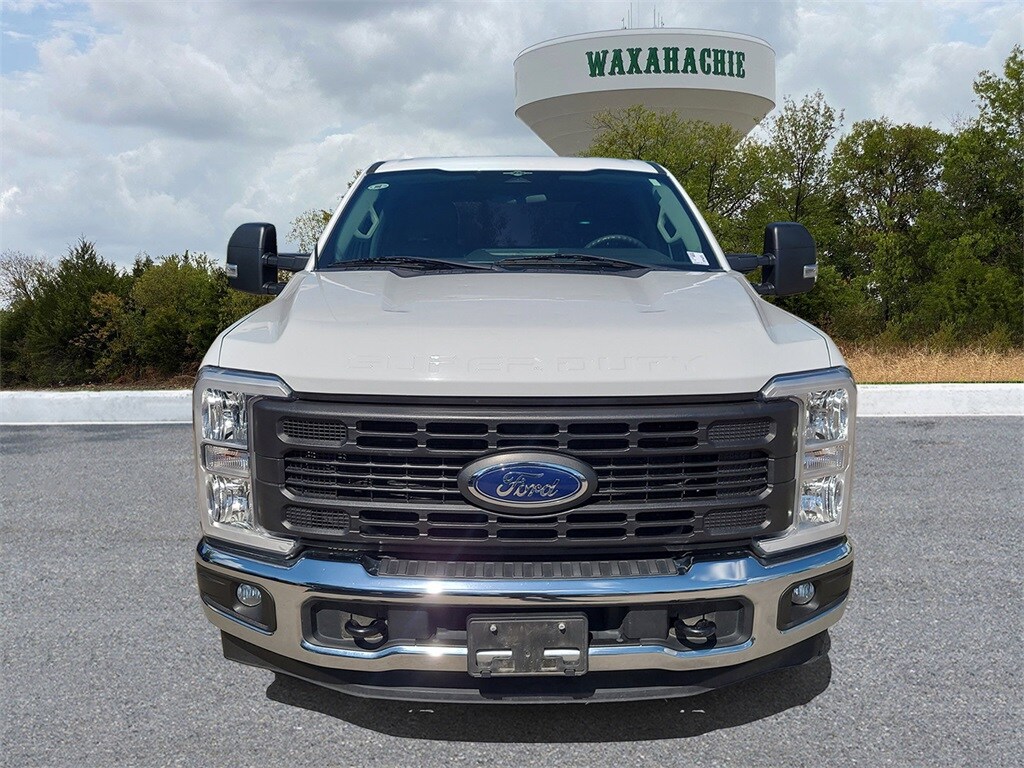 2023 Ford F-250 photo 2