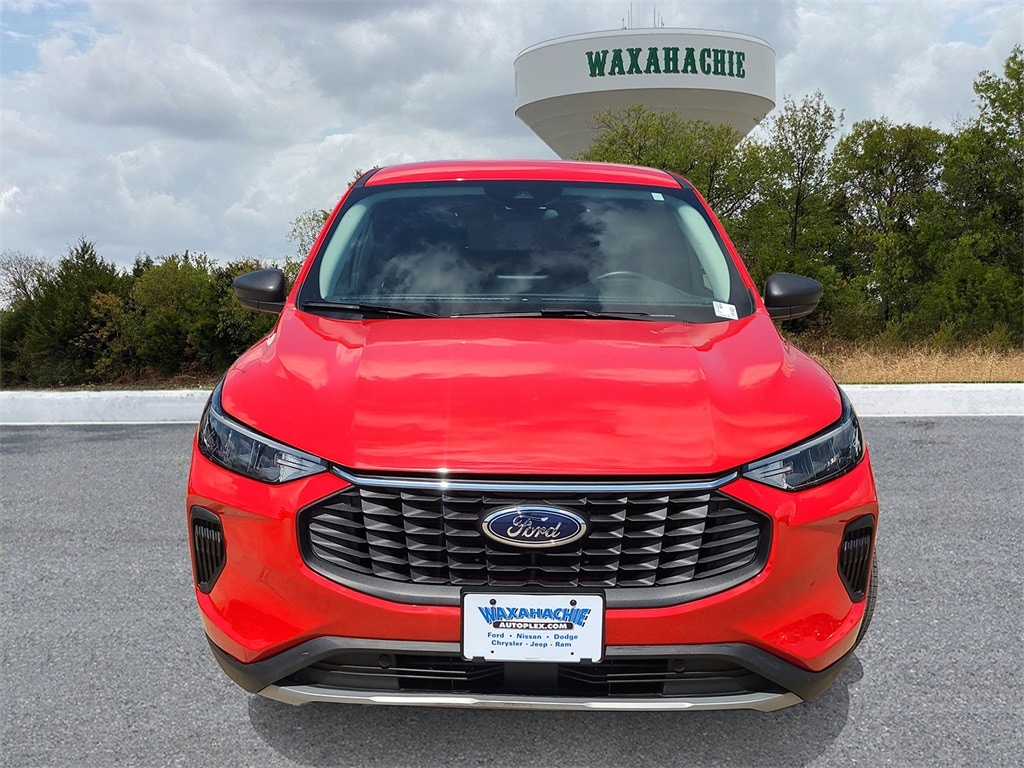 Used 2024 Ford Escape Active with VIN 1FMCU0GN3RUA52954 for sale in Waxahachie, TX