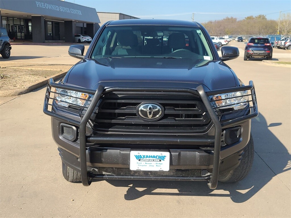 2022 Toyota Tacoma SR photo 2