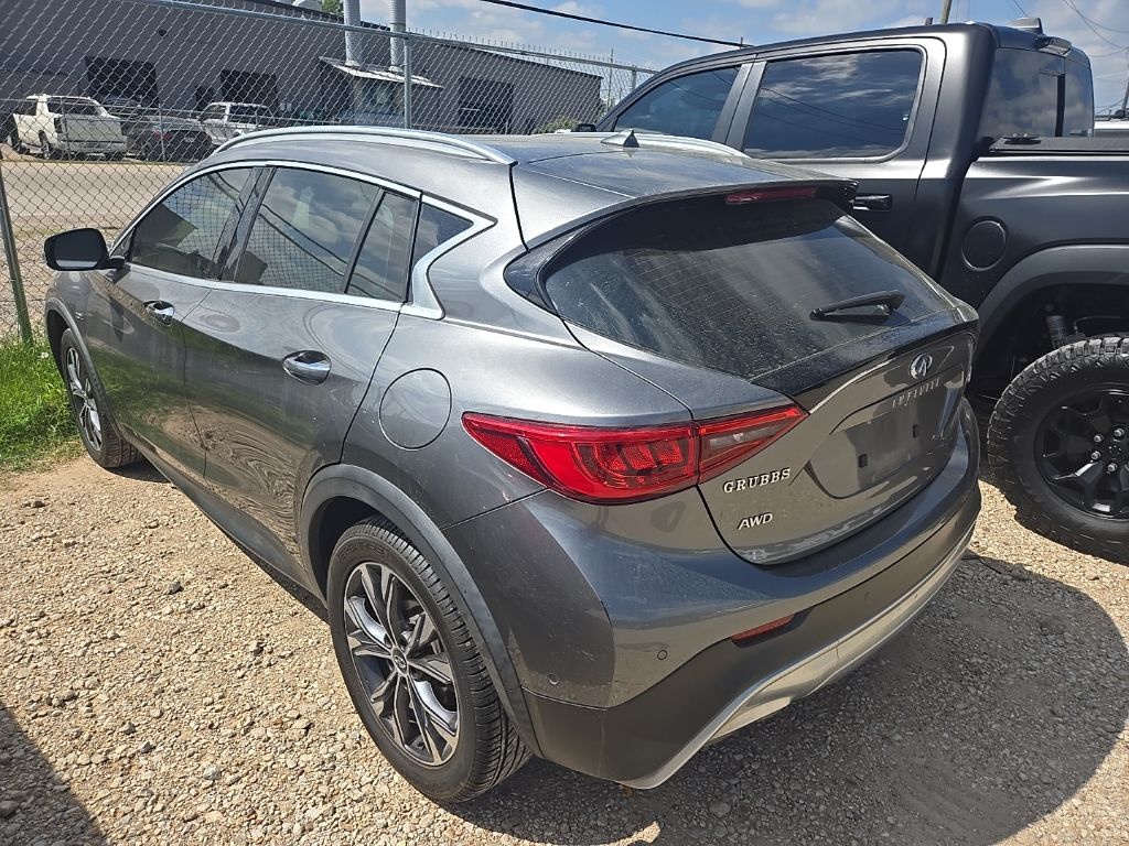 Used 2018 INFINITI QX30 Premium with VIN SJKCH5CR5JA046669 for sale in Waxahachie, TX