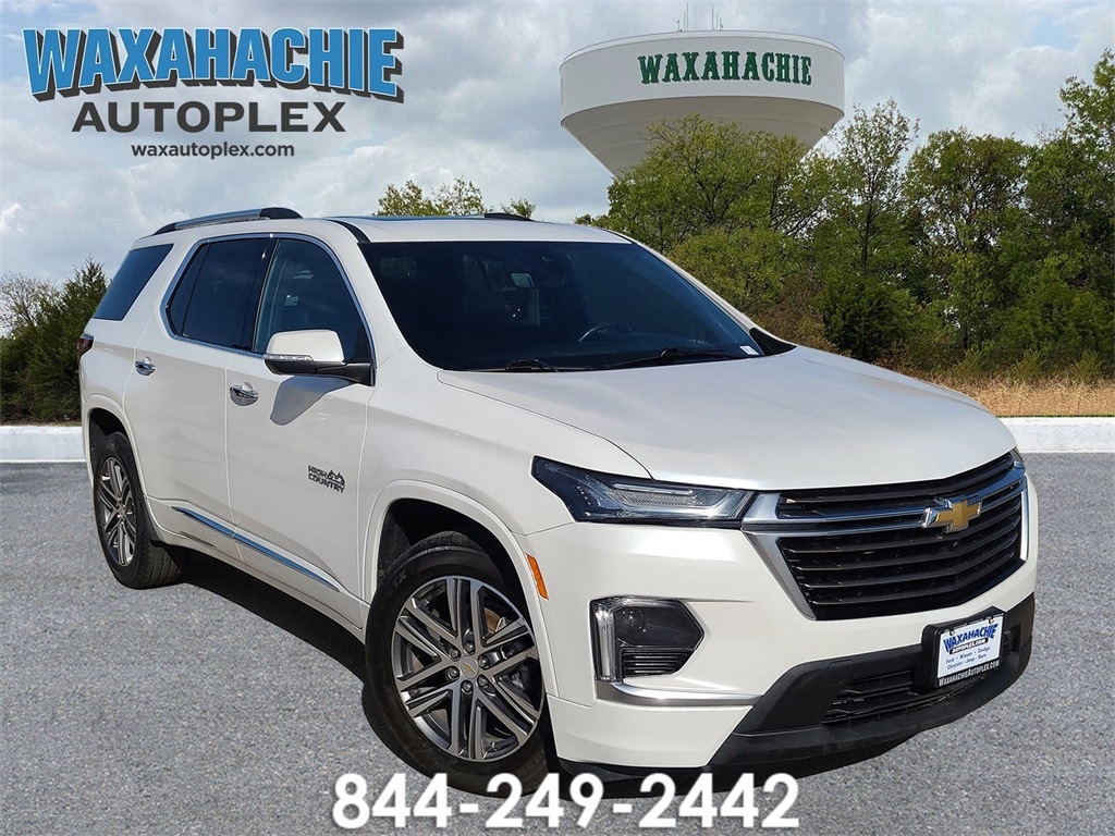 2022 Chevrolet Traverse High Country's photo