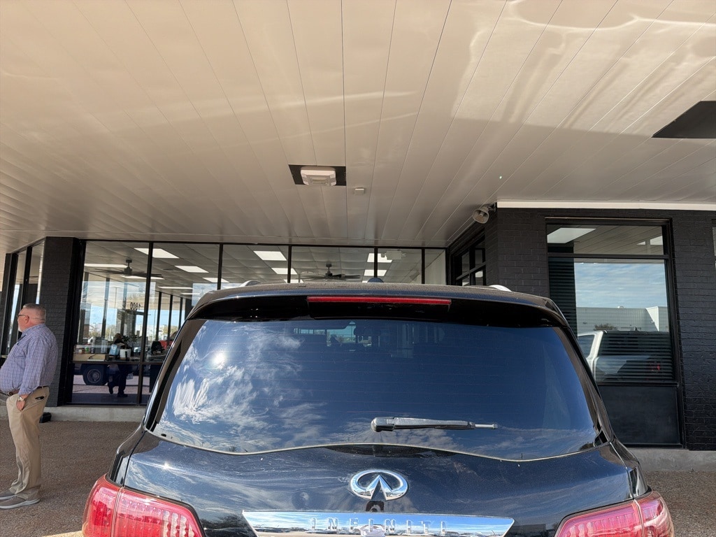 2017 INFINITI QX80 Base's photo