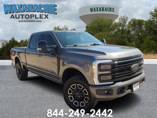 2025 Ford F-250SD Platinum Truck