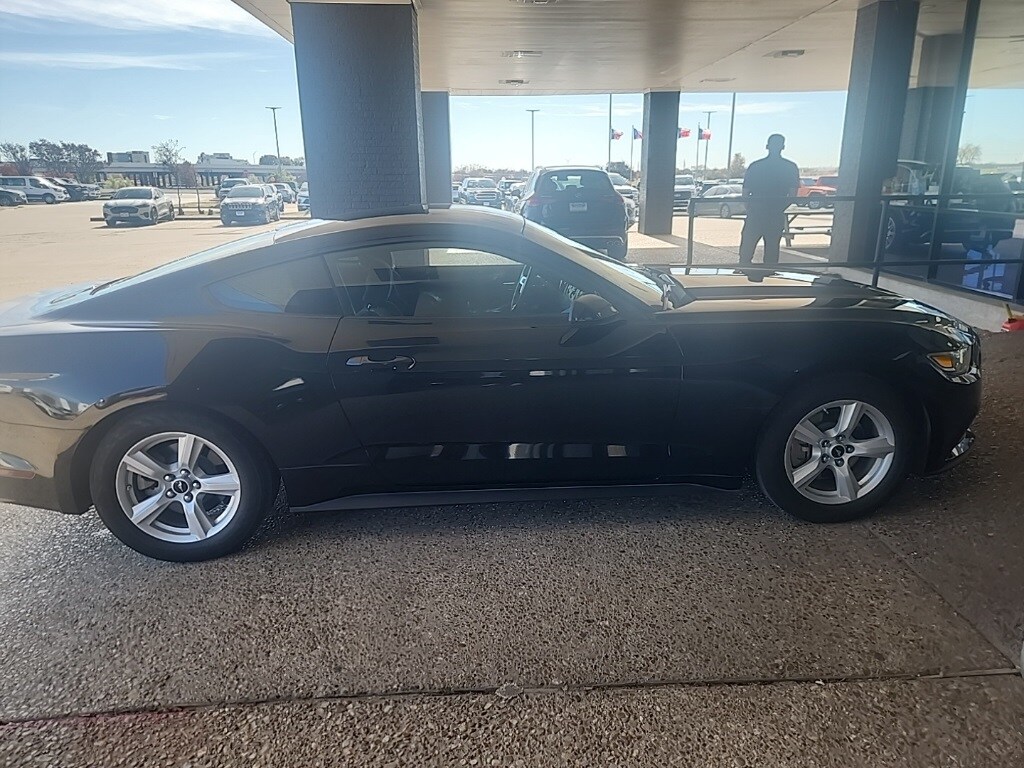 Used 2015 Ford Mustang V6 Coupe