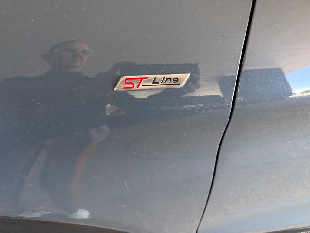 Used 2025 Ford Explorer ST-Line SUV