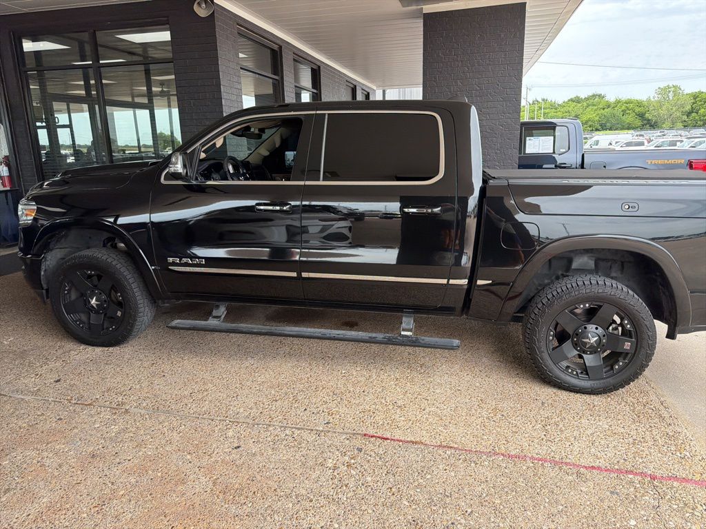 2019 RAM 1500 Limited Crew Cab 5'7's photo