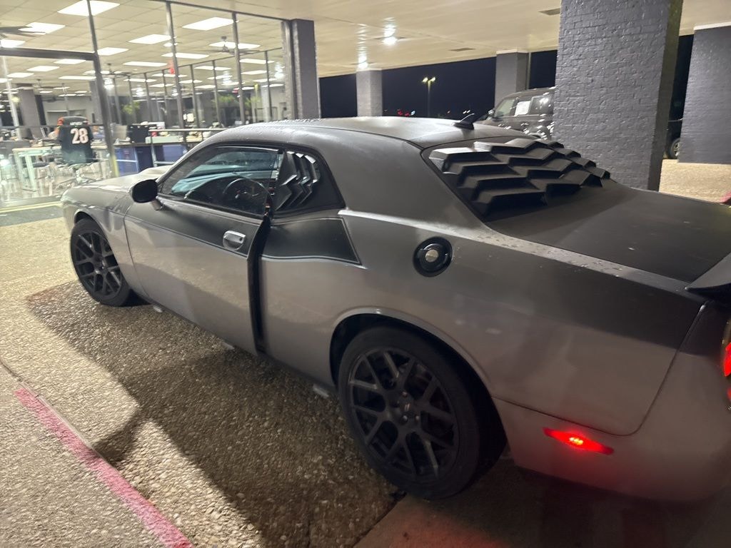 Used 2017 Dodge Challenger R/T Coupe