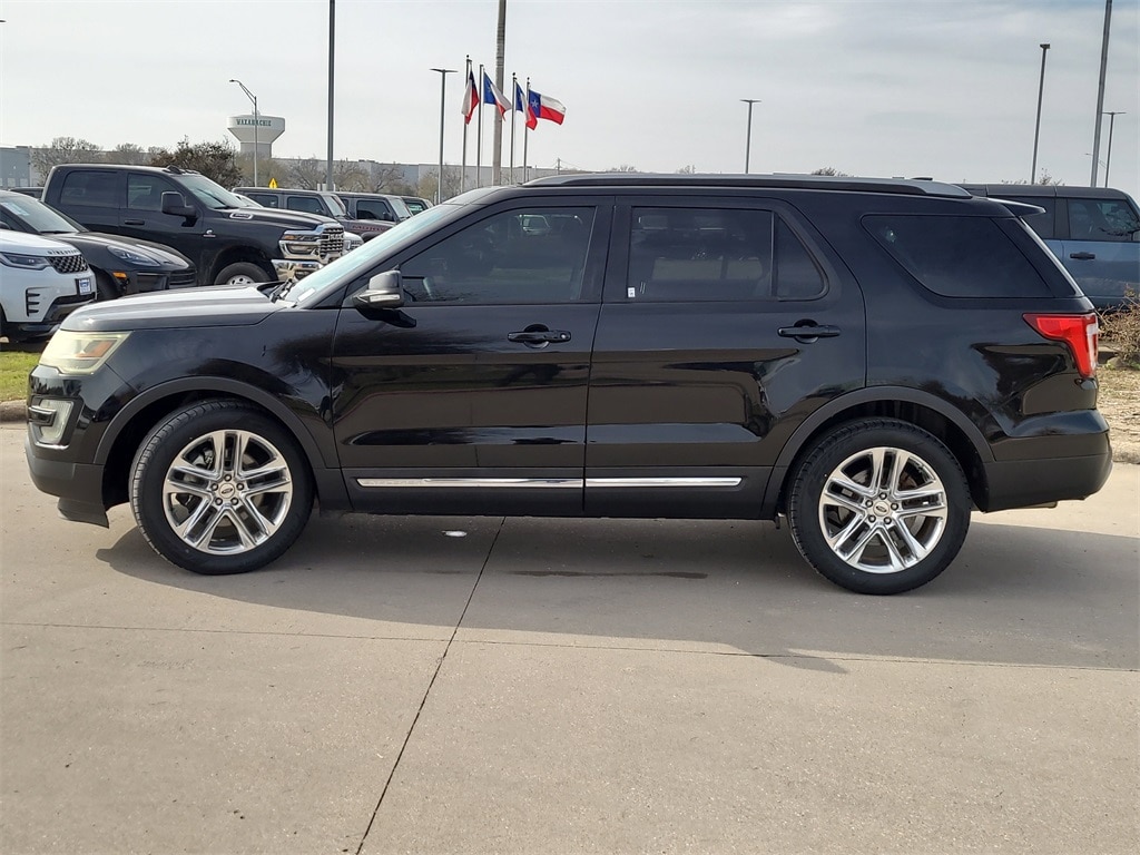 Used 2016 Ford Explorer XLT SUV