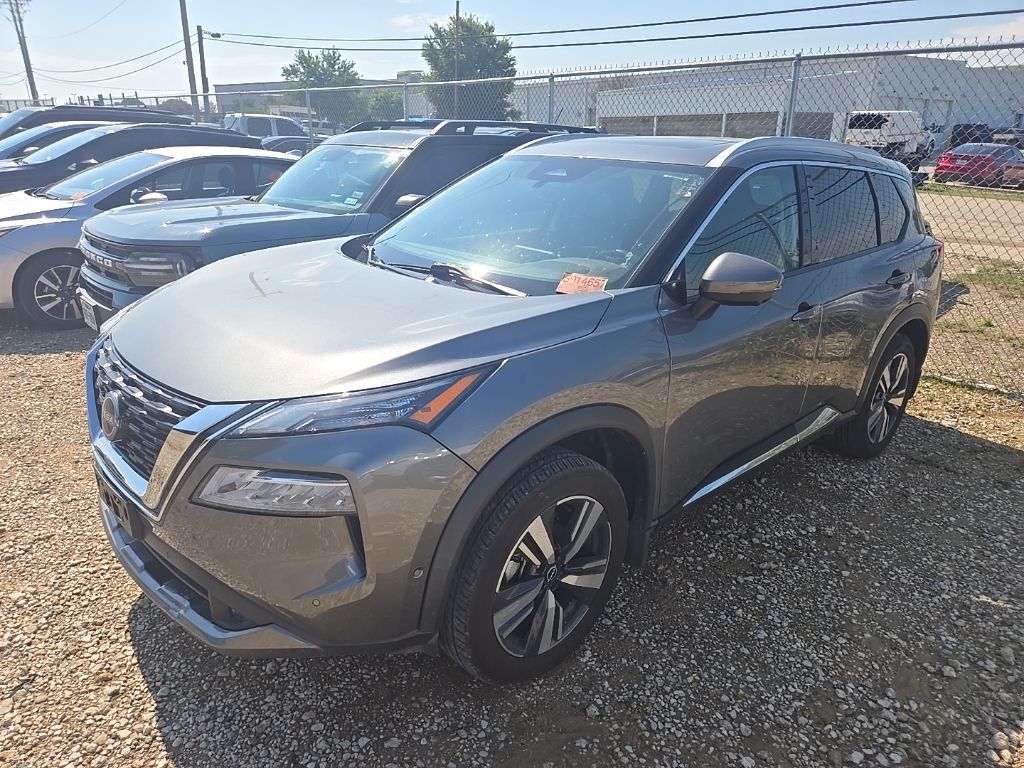 2022 Nissan Rogue SL AWD's photo