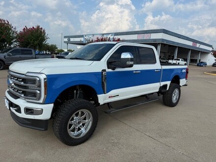 2024 Ford F-250SD Platinum Truck