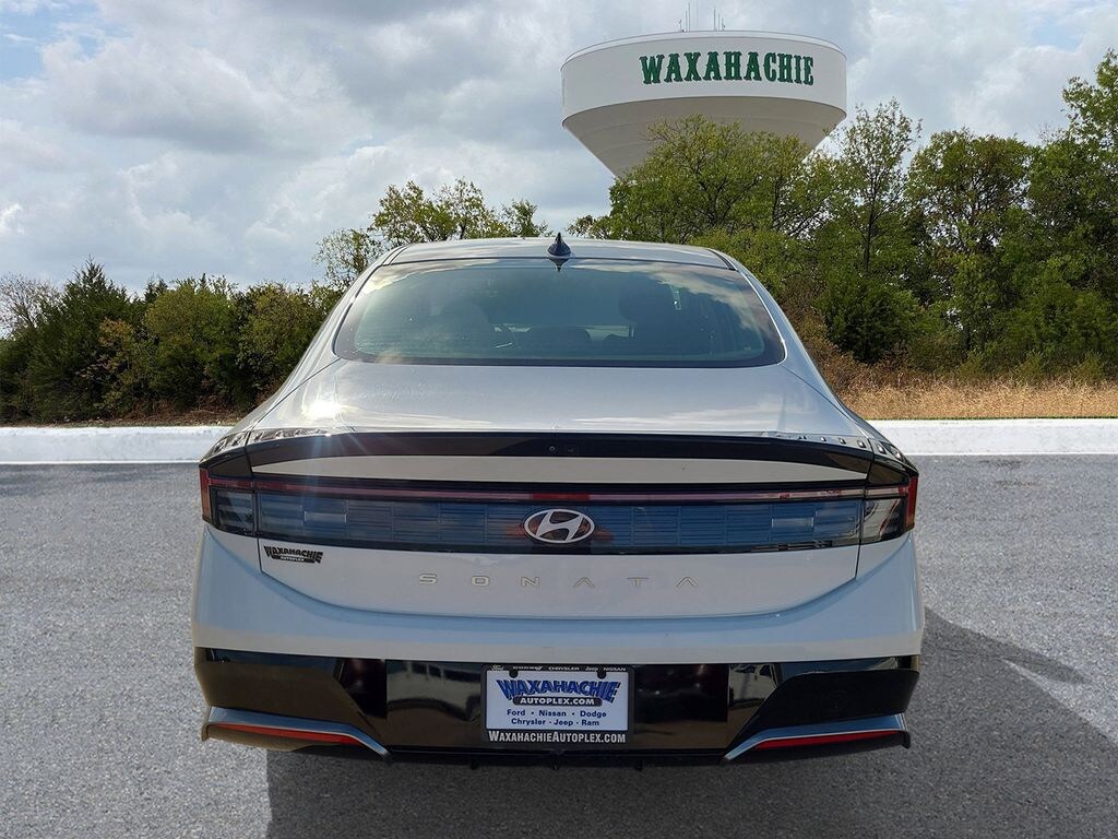 Used 2025 Hyundai Sonata SEL Sedan