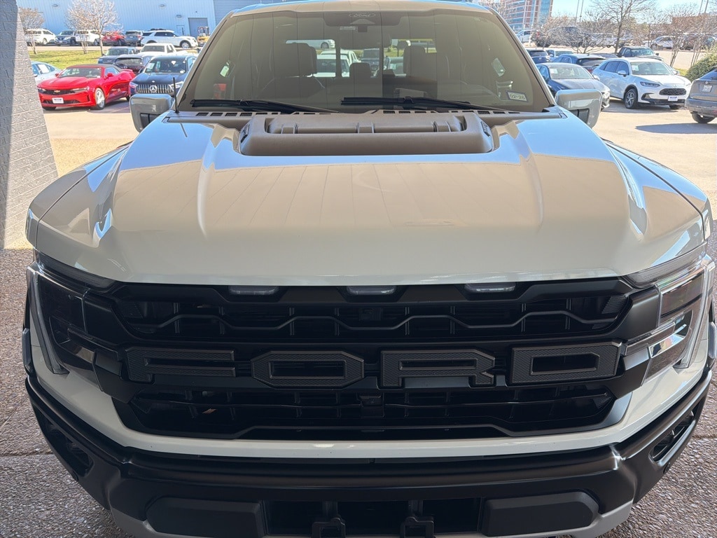 2025 Ford F-150 Raptor's photo