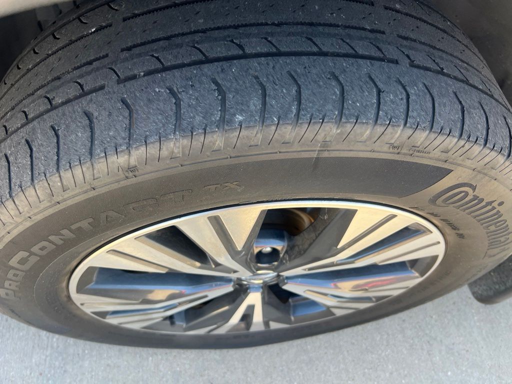 Used 2021 Nissan Rogue SV with VIN 5N1AT3BA2MC772776 for sale in Waxahachie, TX