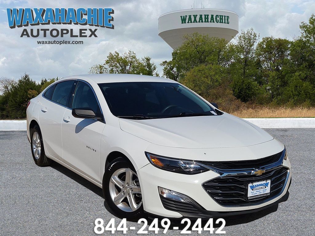 Used 2024 Chevrolet Malibu 1FL with VIN 1G1ZC5ST4RF232090 for sale in Waxahachie, TX