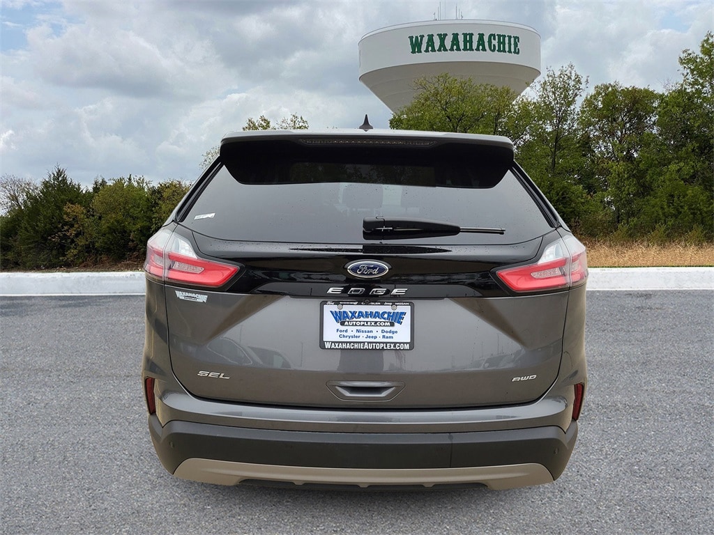 Used 2024 Ford Edge SEL SUV