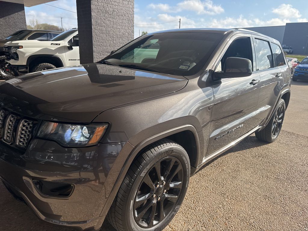 2018 Jeep Grand Cherokee Altitude