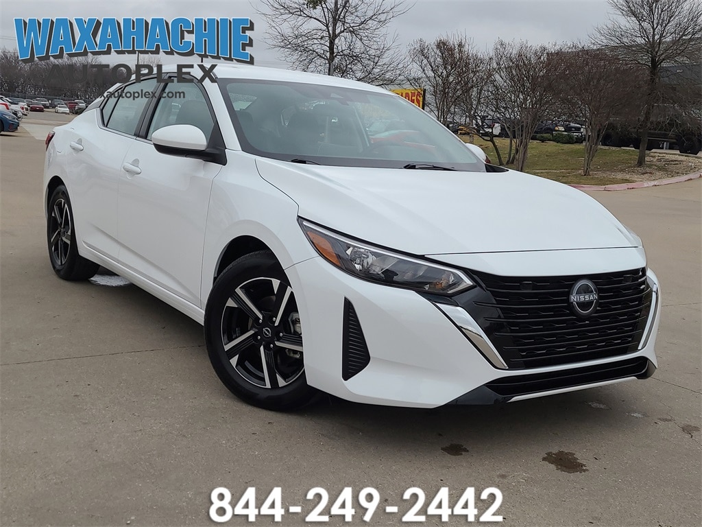 2025 Nissan Sentra SV's photo