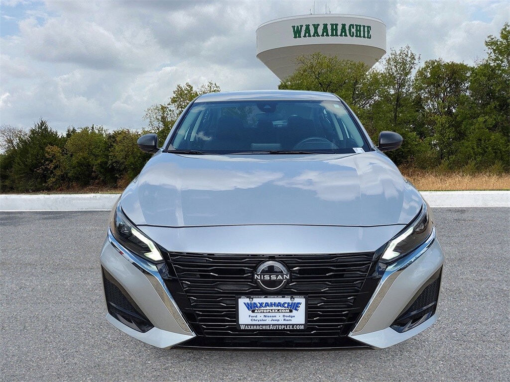 Used 2024 Nissan Altima SV with VIN 1N4BL4DV6RN302816 for sale in Waxahachie, TX
