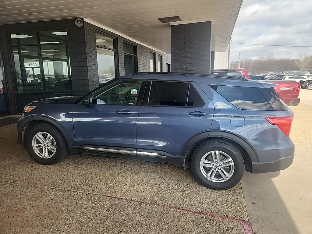 2021 Ford Explorer XLT's photo