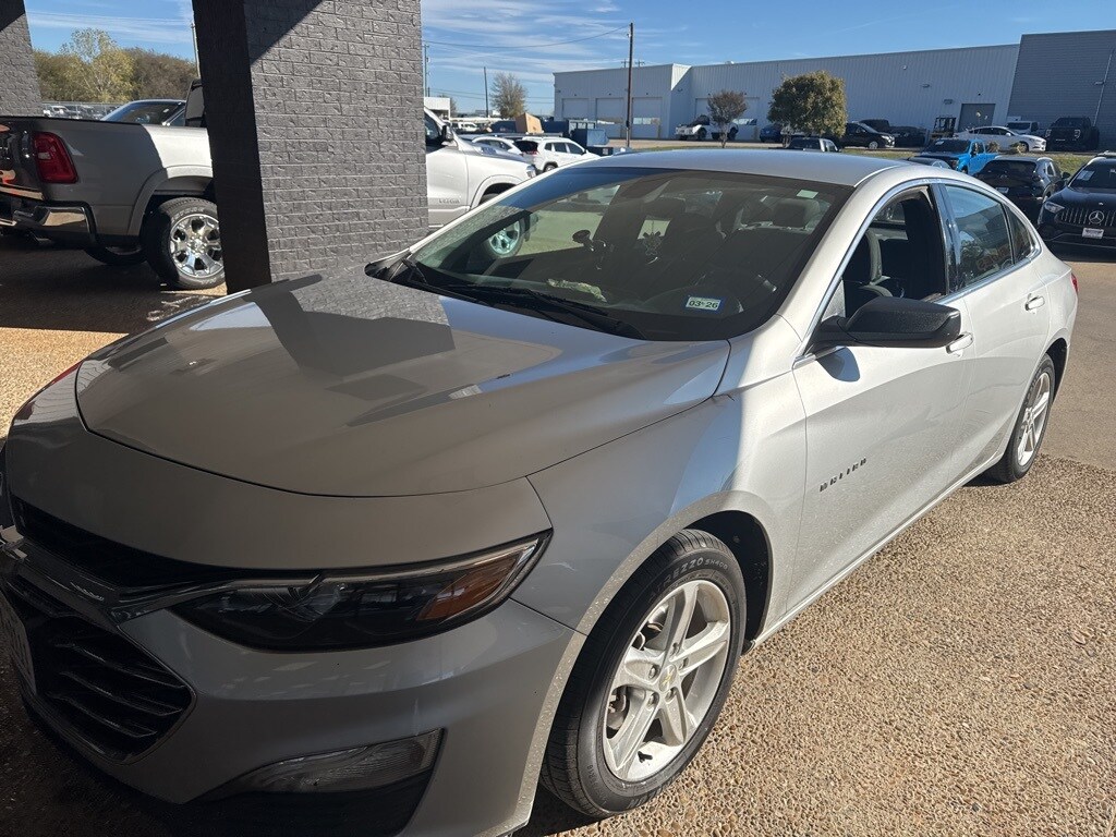 Used 2020 Chevrolet Malibu LS Sedan