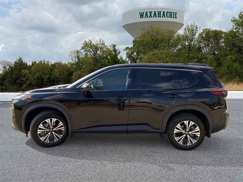 Used 2021 Nissan Rogue SV SUV