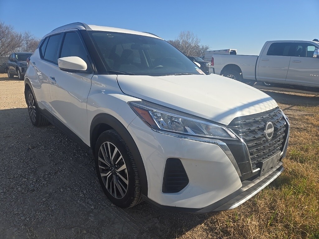 Used 2024 Nissan Kicks SV SUV