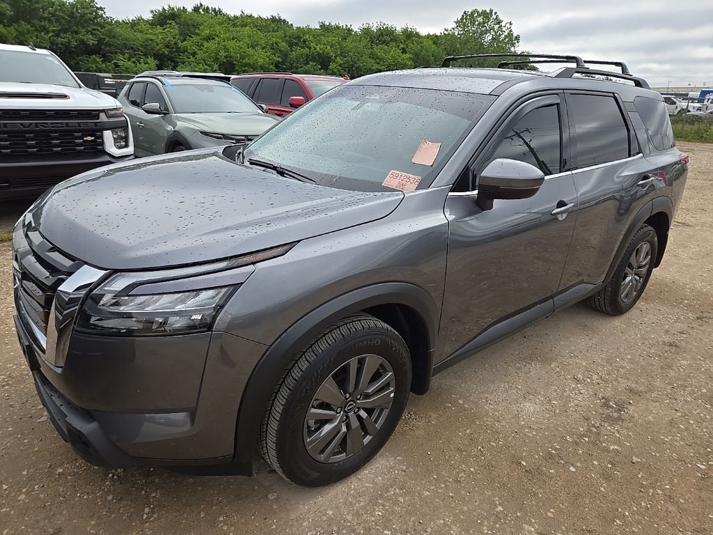 Used 2025 Nissan Pathfinder SV SUV