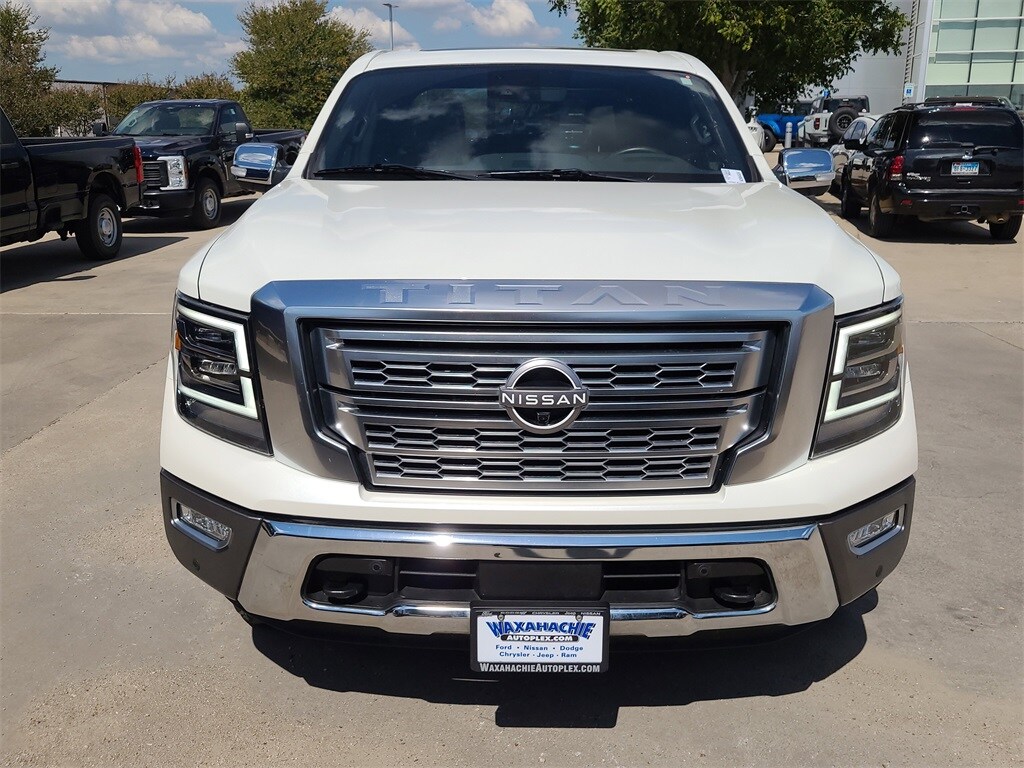 2024 Nissan Titan Platinum Reserve photo 2