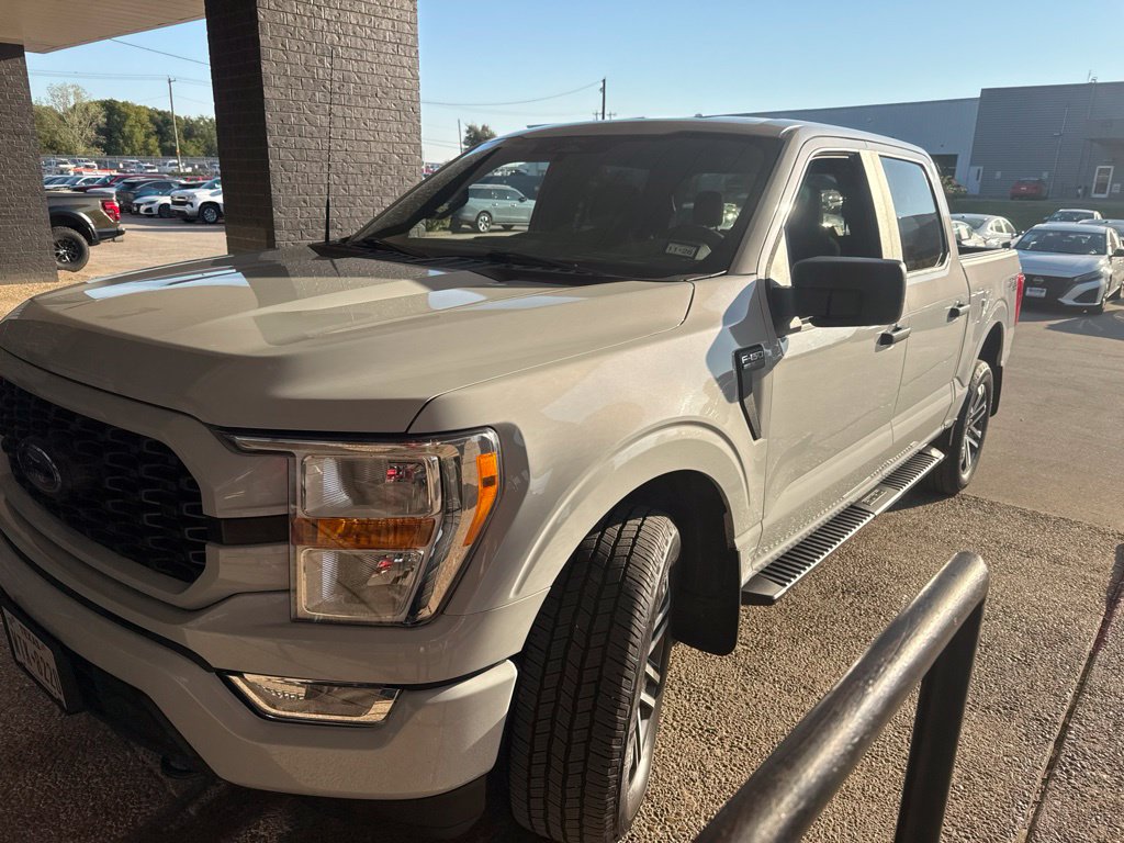 2022 Ford F-150 XL Truck
