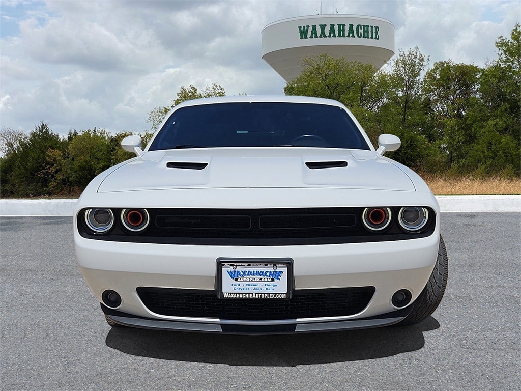 Used 2020 Dodge Challenger SXT with VIN 2C3CDZAGXLH177015 for sale in Waxahachie, TX