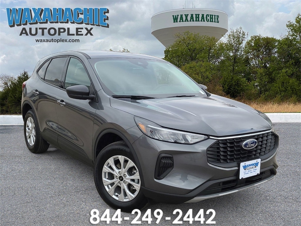 2025 Ford Escape Active's photo