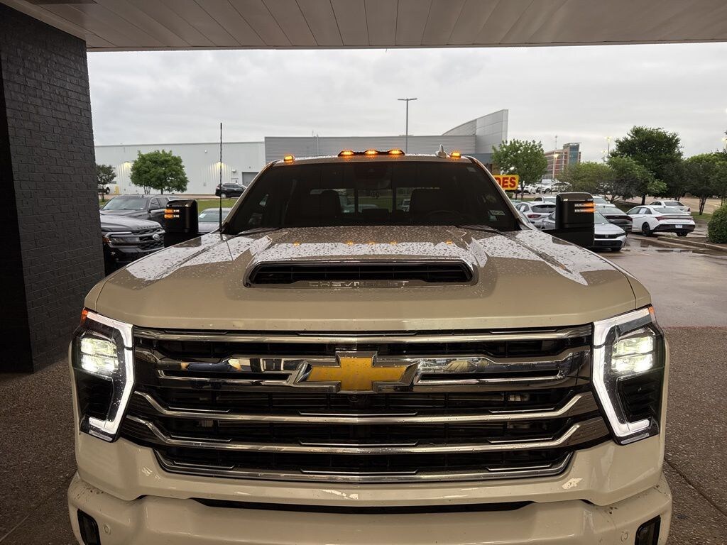 Used 2024 Chevrolet Silverado 2500HD High Country Truck