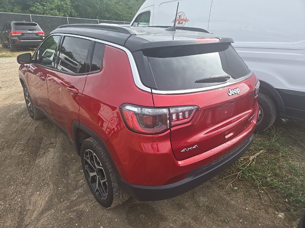 Used 2025 Jeep Compass Limited SUV