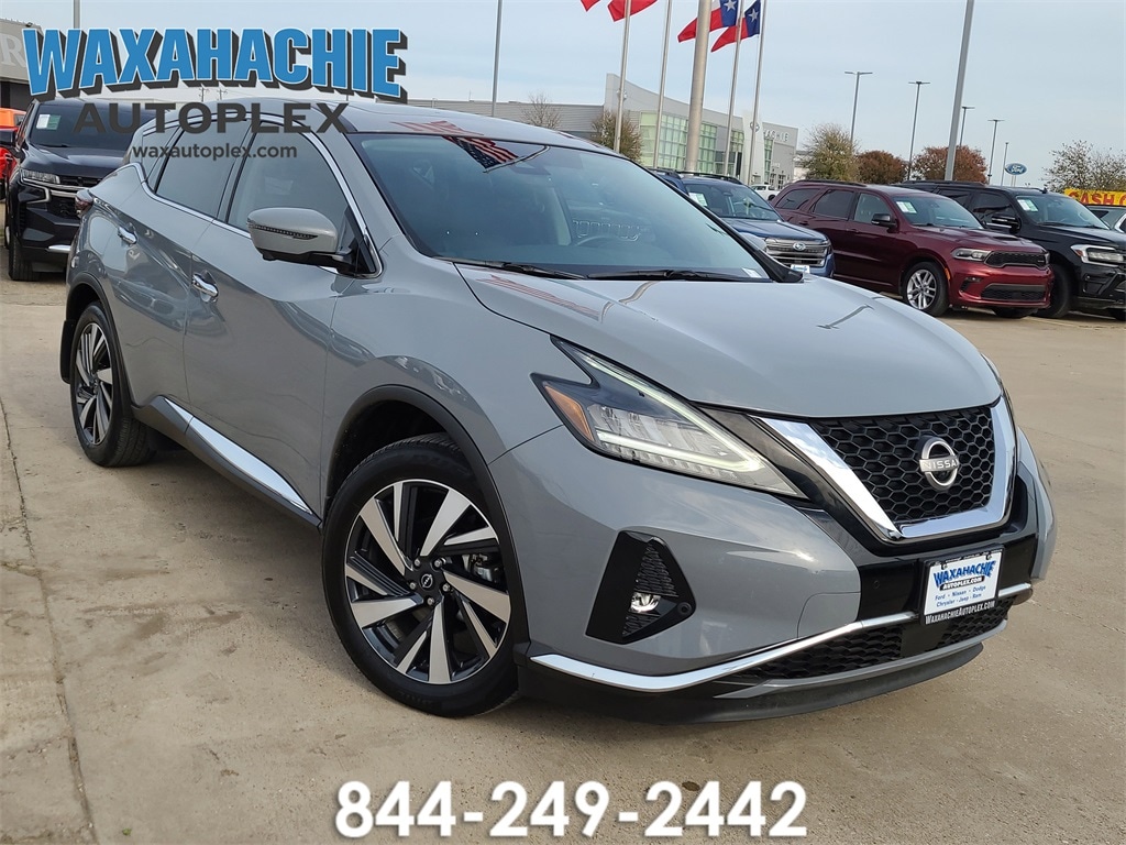 2023 Nissan Murano SL's photo