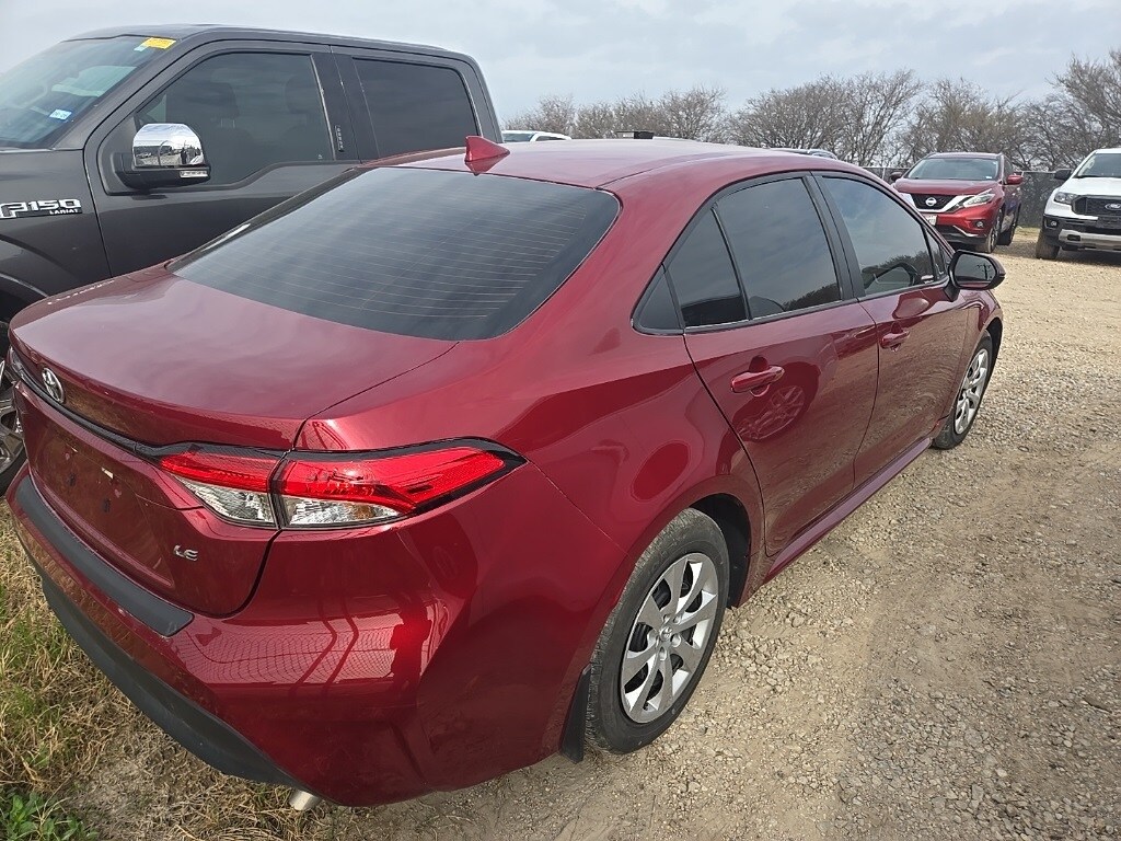 Used 2025 Toyota Corolla LE Sedan