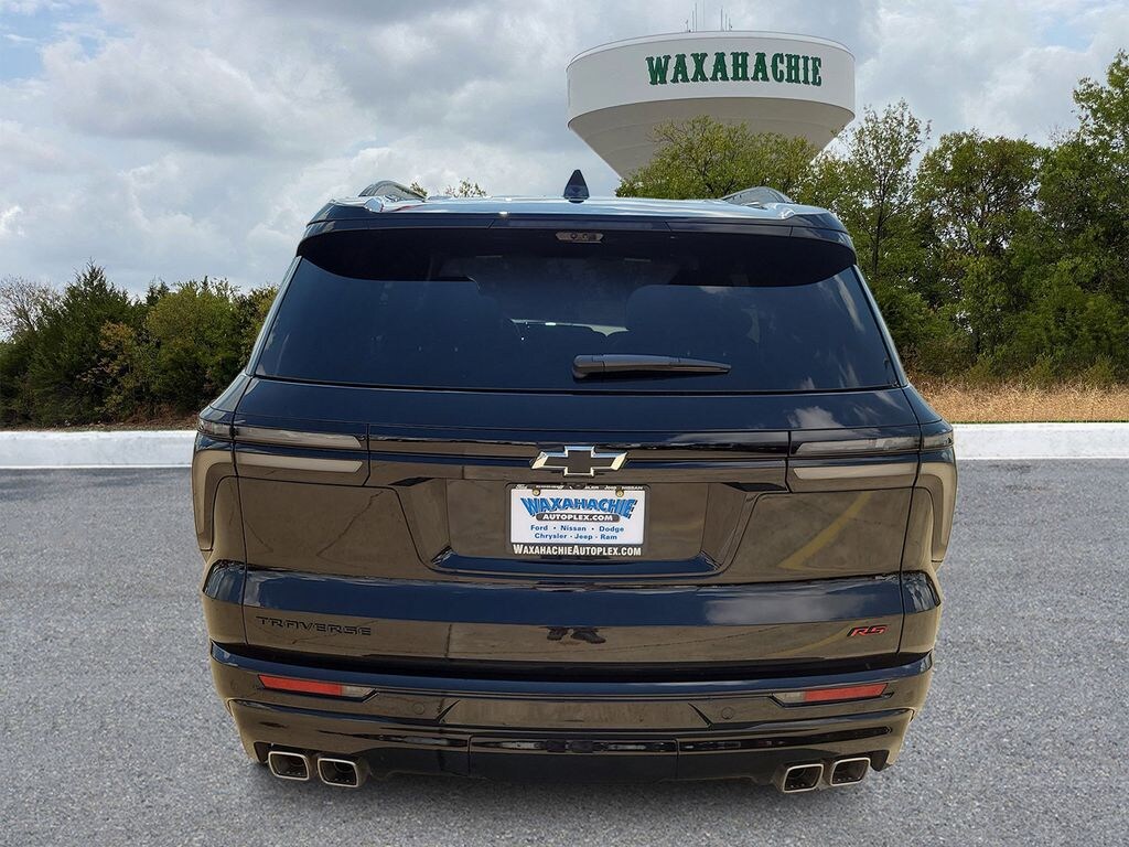 Used 2026 Chevrolet Traverse RS SUV