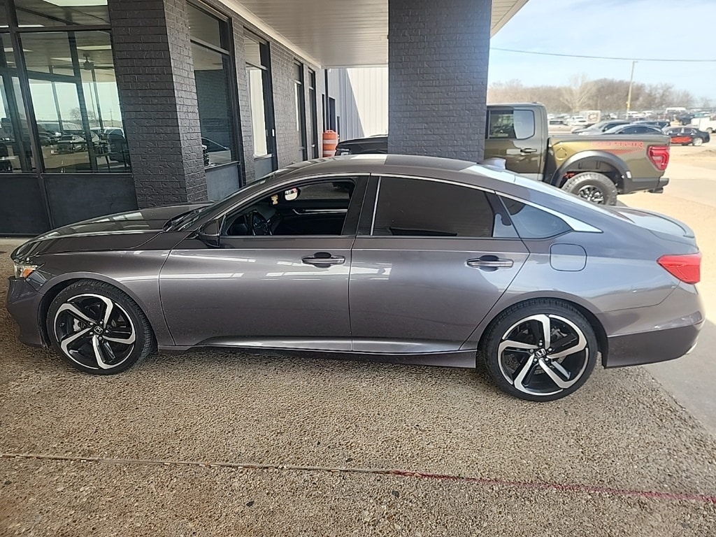 2020 Honda Accord Sport's photo