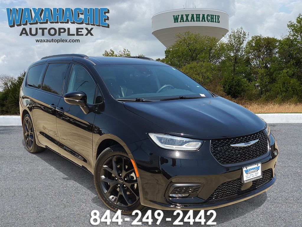 2025 Chrysler Pacifica