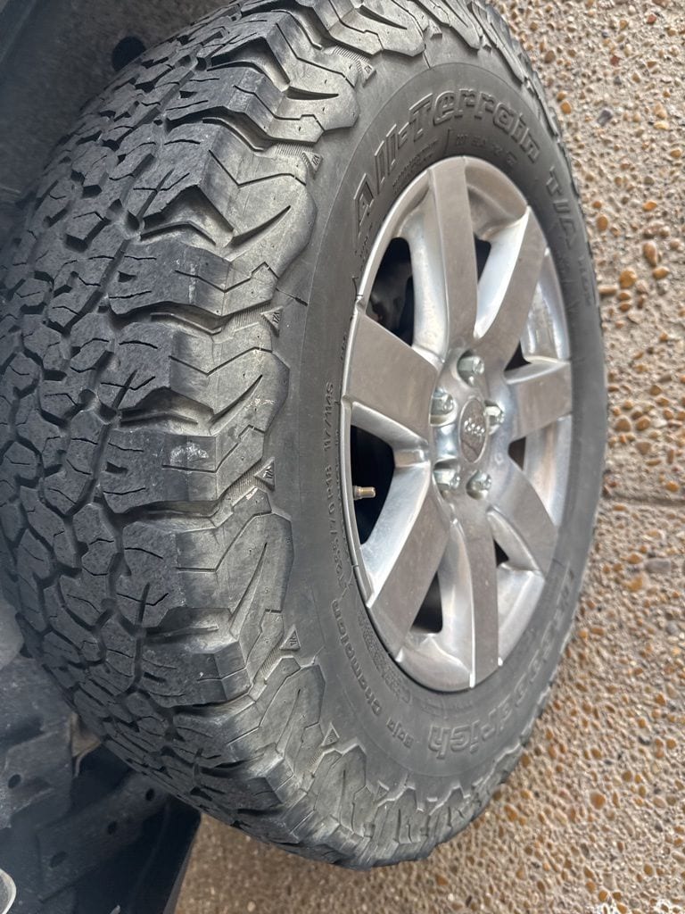 Used 2012 Jeep Wrangler Unlimited Sahara with VIN 1C4BJWEG2CL270946 for sale in Waxahachie, TX