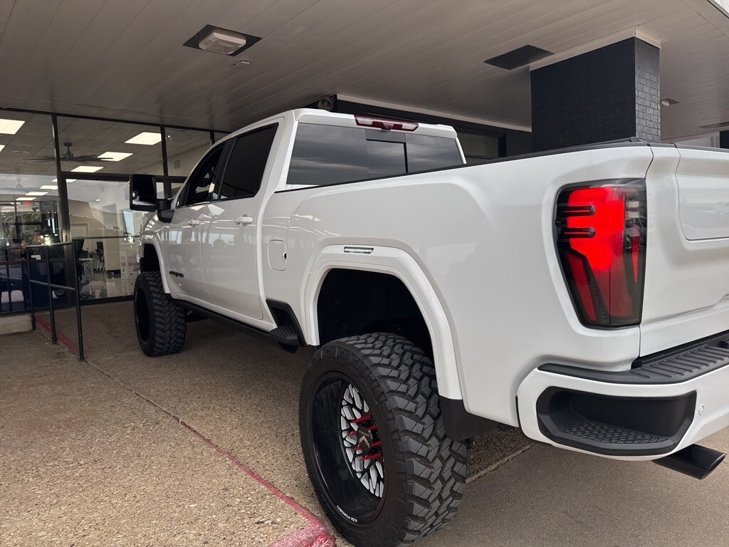 2025 Gmc Sierra HD AT4 photo 2