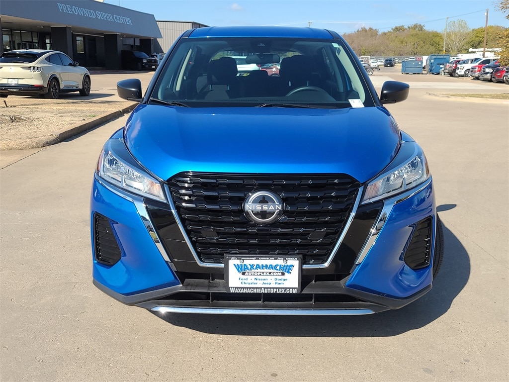 Used 2024 Nissan Kicks S with VIN 3N1CP5BV2RL583334 for sale in Waxahachie, TX