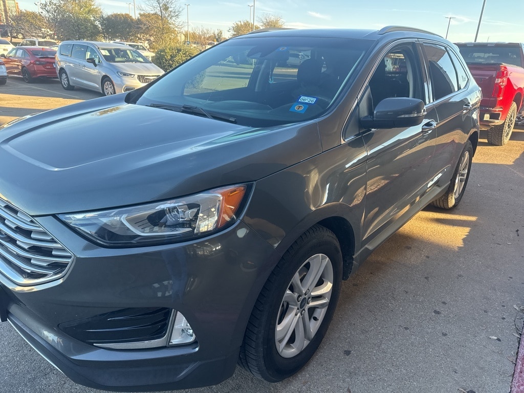 2019 Ford Edge SEL's photo