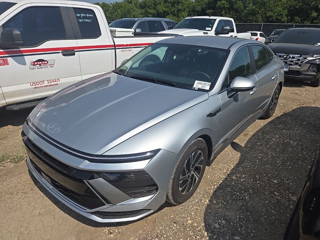 2026 Hyundai Sonata Hybrid