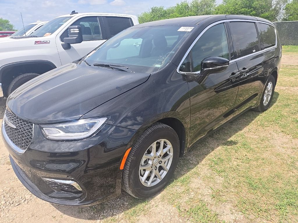 2026 Chrysler Pacifica
