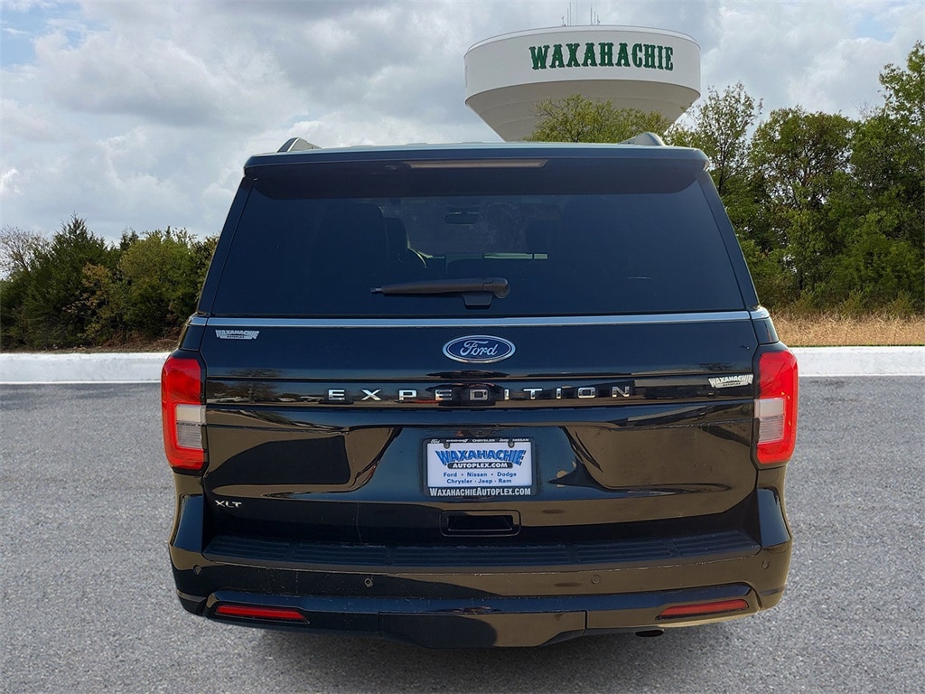 Used 2022 Ford Expedition XLT SUV