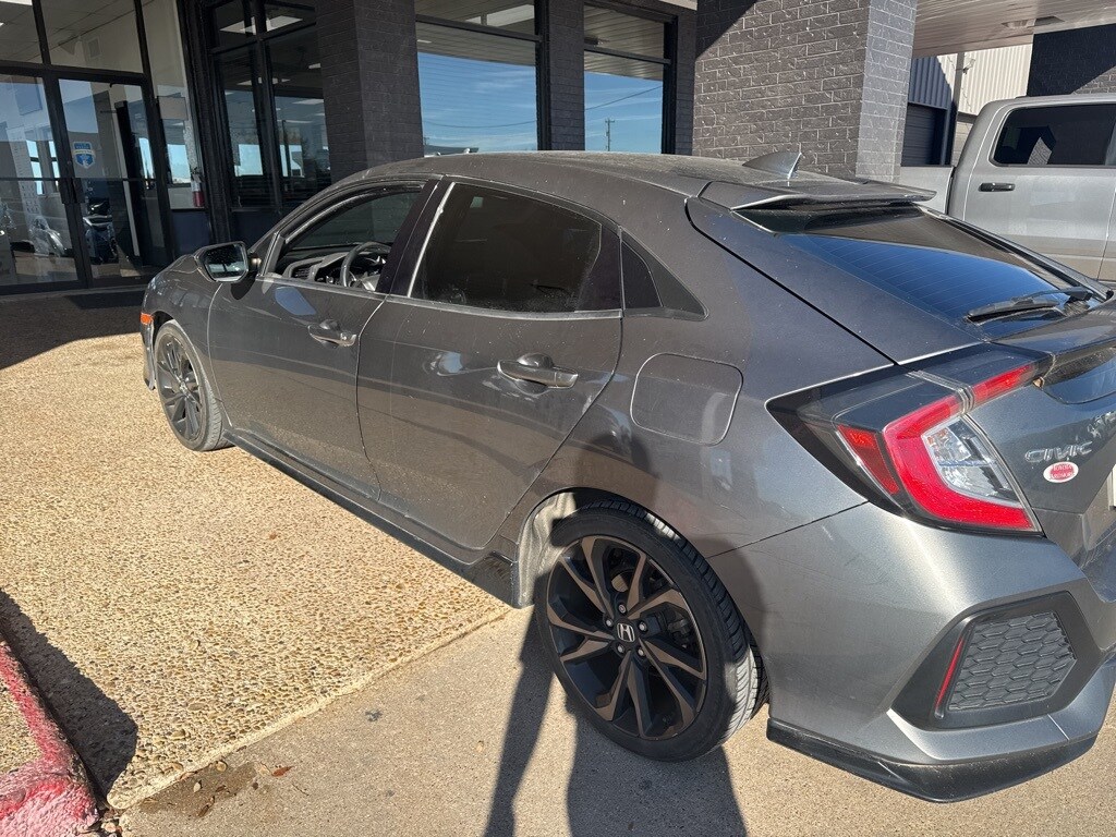 2017 Honda Civic Sport Hatchback photo 2