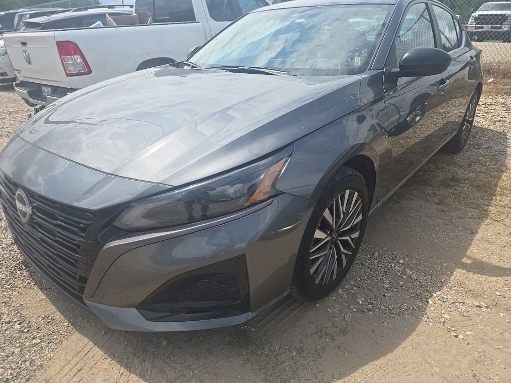 Used 2026 Nissan Altima 2.5 SV Sedan