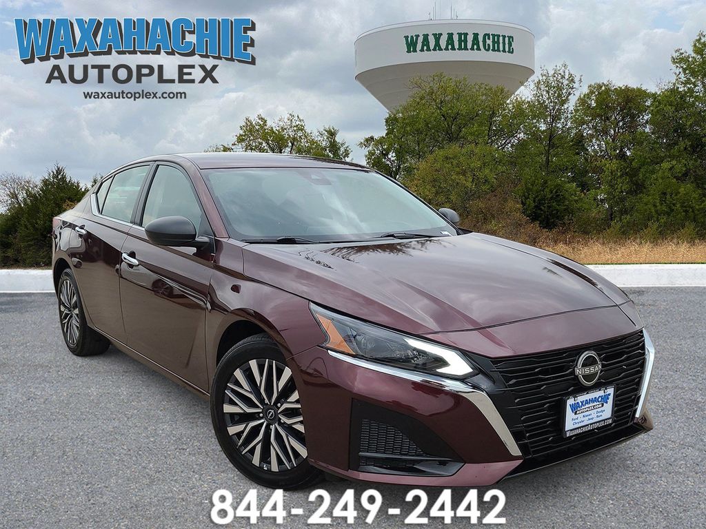 Used 2025 Nissan Altima SV with VIN 1N4BL4DVXSN328311 for sale in Waxahachie, TX