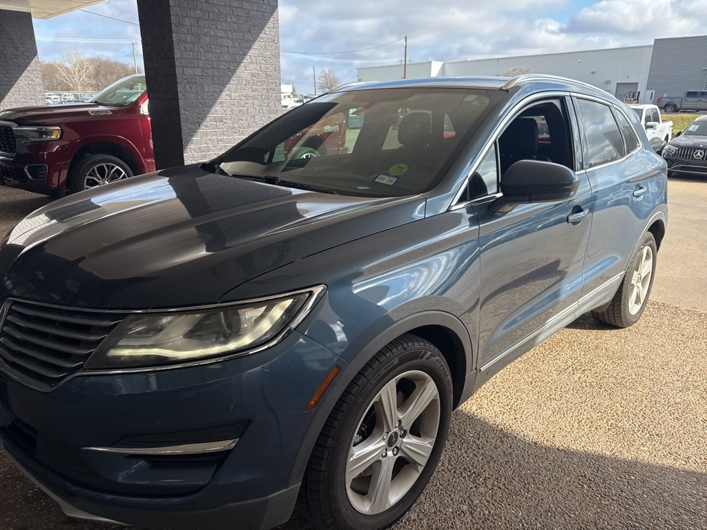 2018 Lincoln MKC Base/Premiere